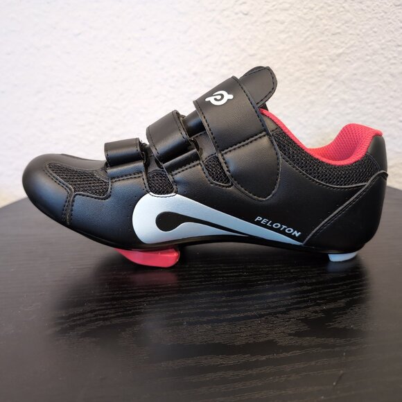 Peloton  Cycling Shoes Size 38 With Straps and Cleats Black Red - Picture 3 of 7